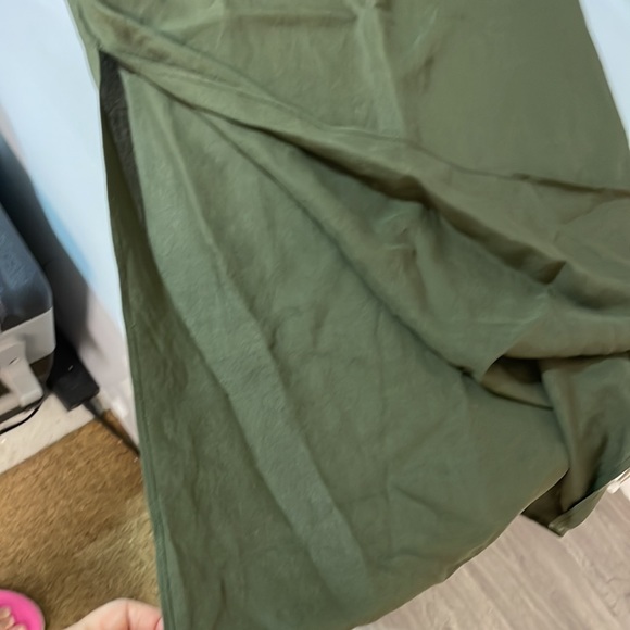 Zara Linen tied Midi skirt (green) - Picture 3 of 8